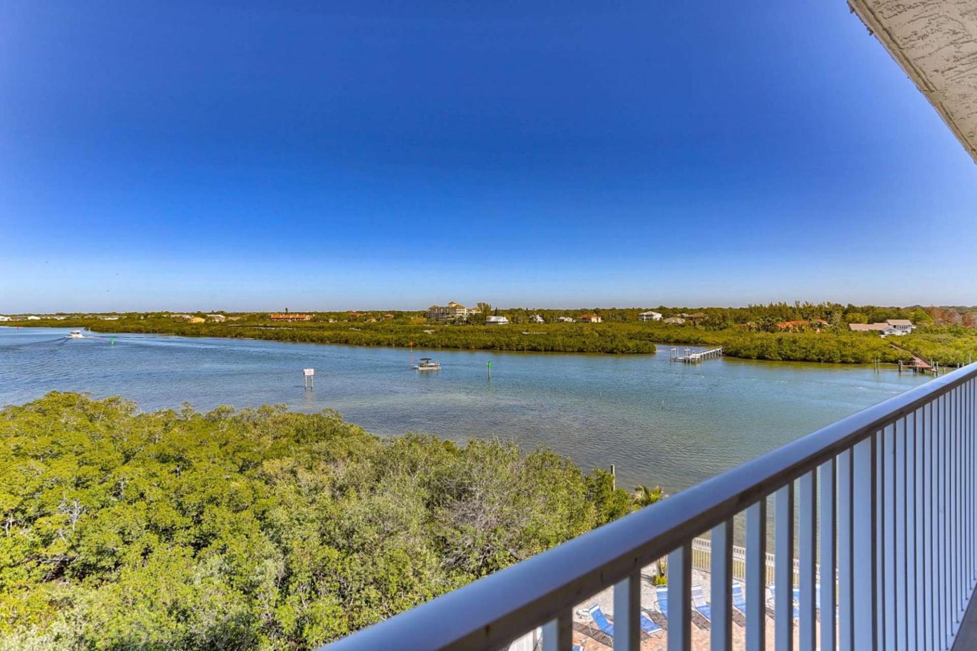 508 Bayshores Yacht & Tennis Club Клиъруотър Бийч Екстериор снимка