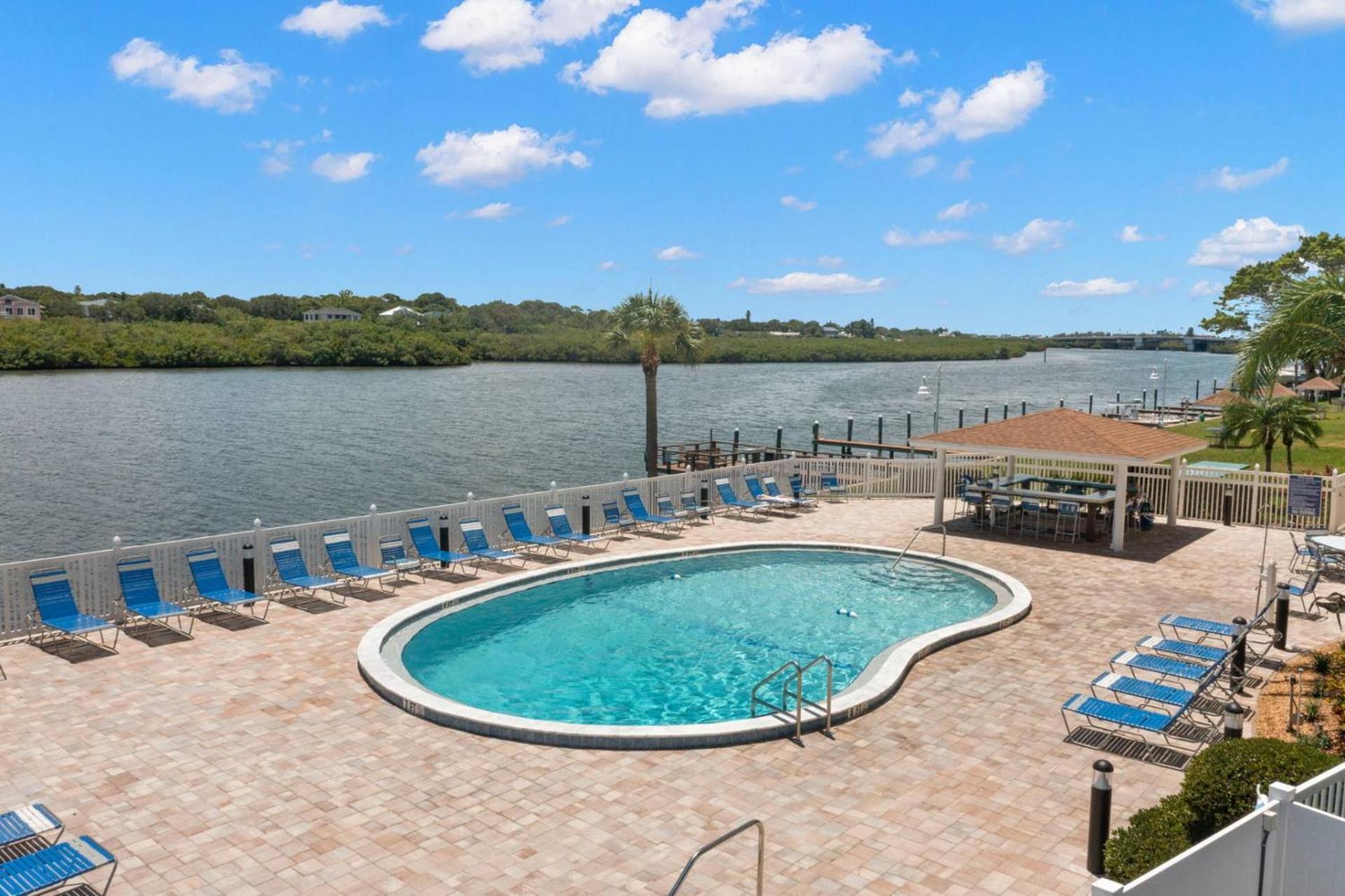 508 Bayshores Yacht & Tennis Club Клиъруотър Бийч Екстериор снимка
